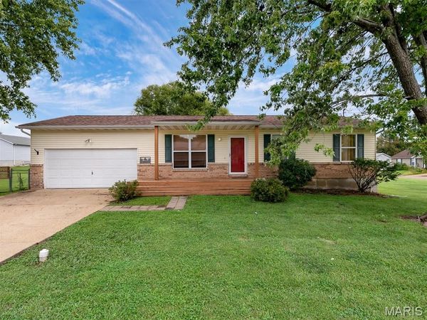 610 Falcon Drive , Sullivan, MO 63080