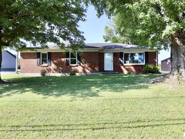 523 E Main Street , Gamaliel, KY 42140