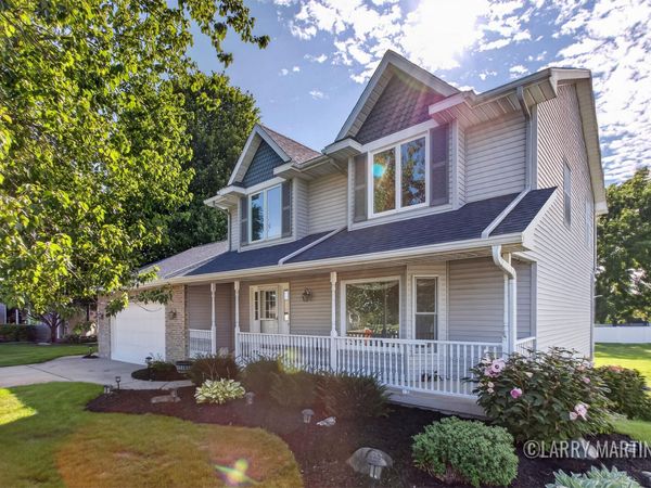 2940 Eldora Court SW, Byron Center, MI 49315