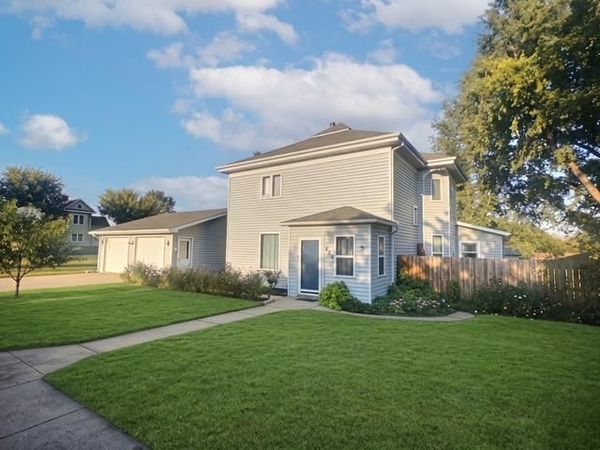 426 N Main St , Paullina, IA 51046
