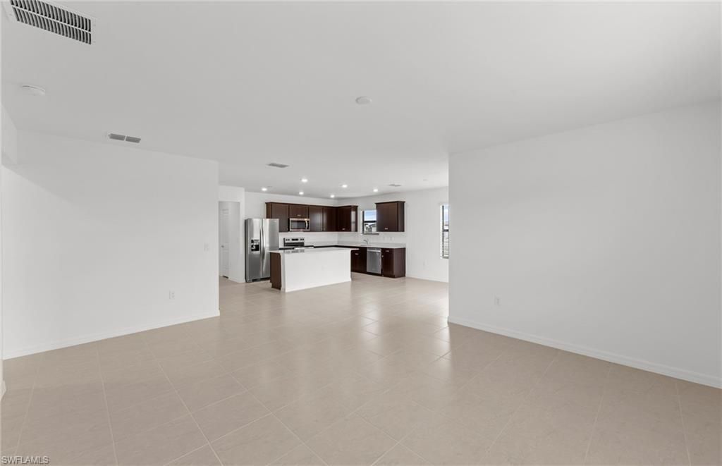 624 Oasis Lake Pl , Lehigh Acres, FL 33936 Photo
