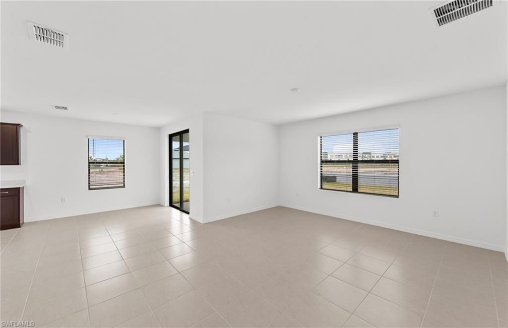 624 Oasis Lake Pl , Lehigh Acres, FL 33936 Photo