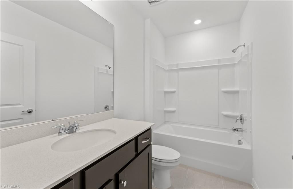 624 Oasis Lake Pl , Lehigh Acres, FL 33936 Photo