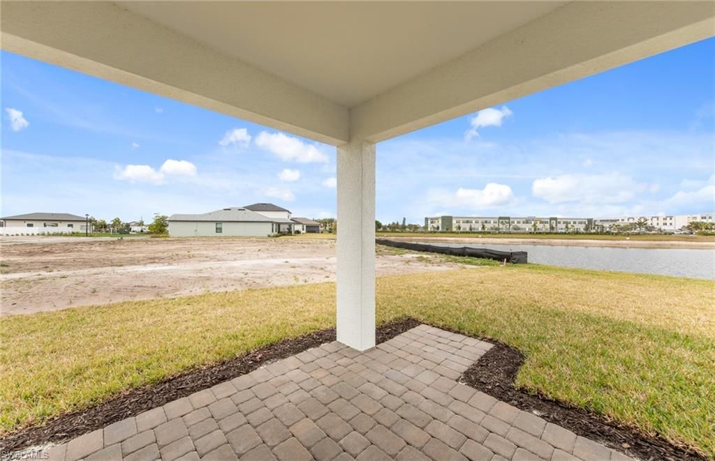 624 Oasis Lake Pl , Lehigh Acres, FL 33936 Photo