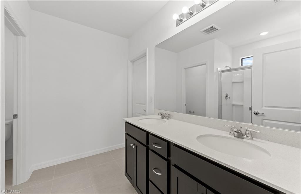 624 Oasis Lake Pl , Lehigh Acres, FL 33936 Photo