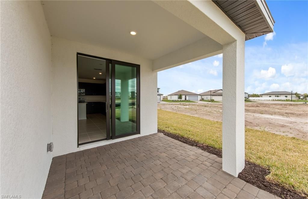624 Oasis Lake Pl , Lehigh Acres, FL 33936 Photo