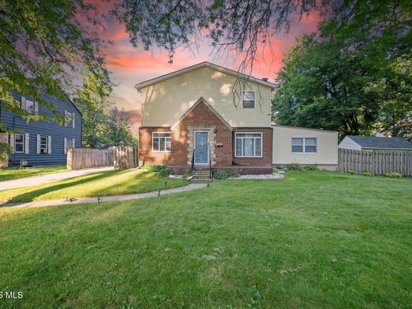 3520 Woodbine Drive , Toledo, OH 43614