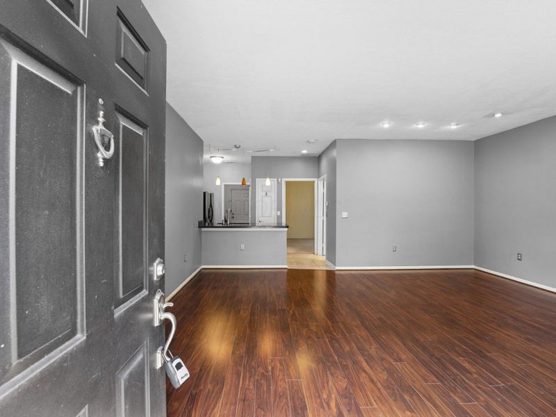 47 Victorian Gate Way, Columbus, OH 43215 Photo 4