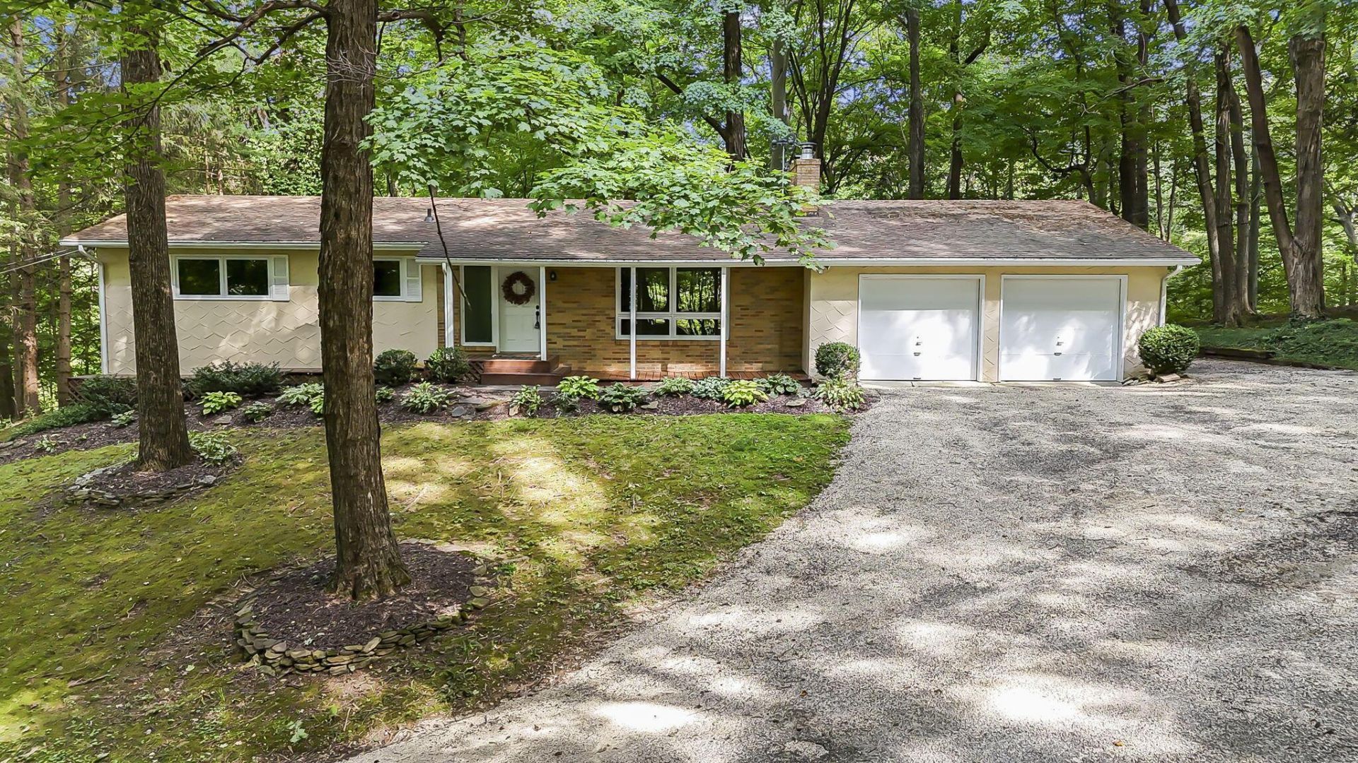 10751 Clearport Road Sw, Amanda, OH 43102 Main Photo
