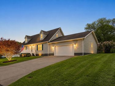 39 Glen Court, Bridgeport, WV 26330