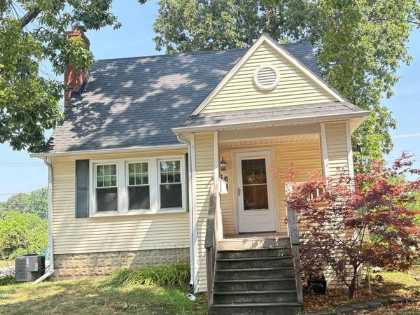 55 Kensington Boulevard , Pleasant Ridge, Mi 48069