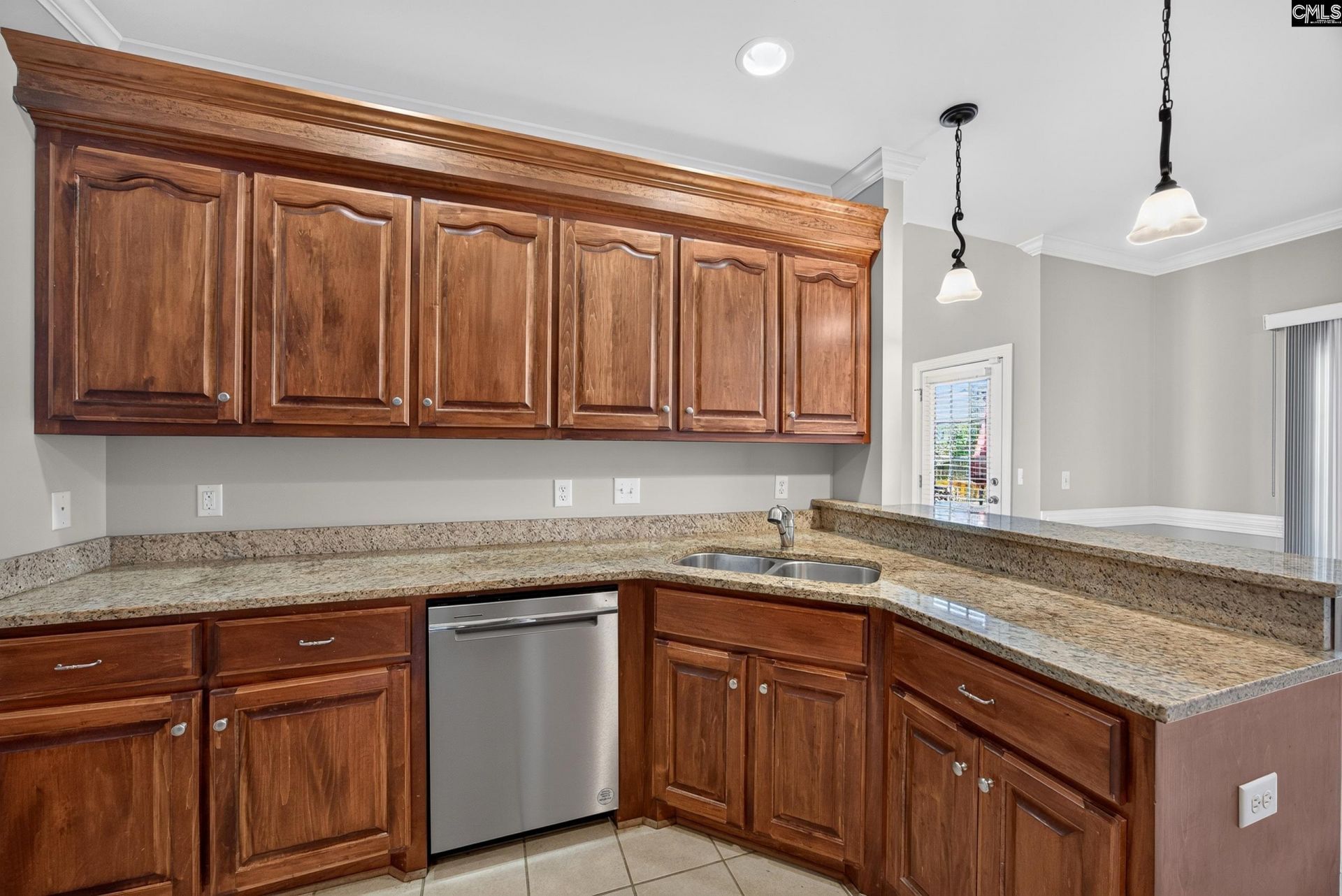 137 Royal Lythan Drive  Photo 10