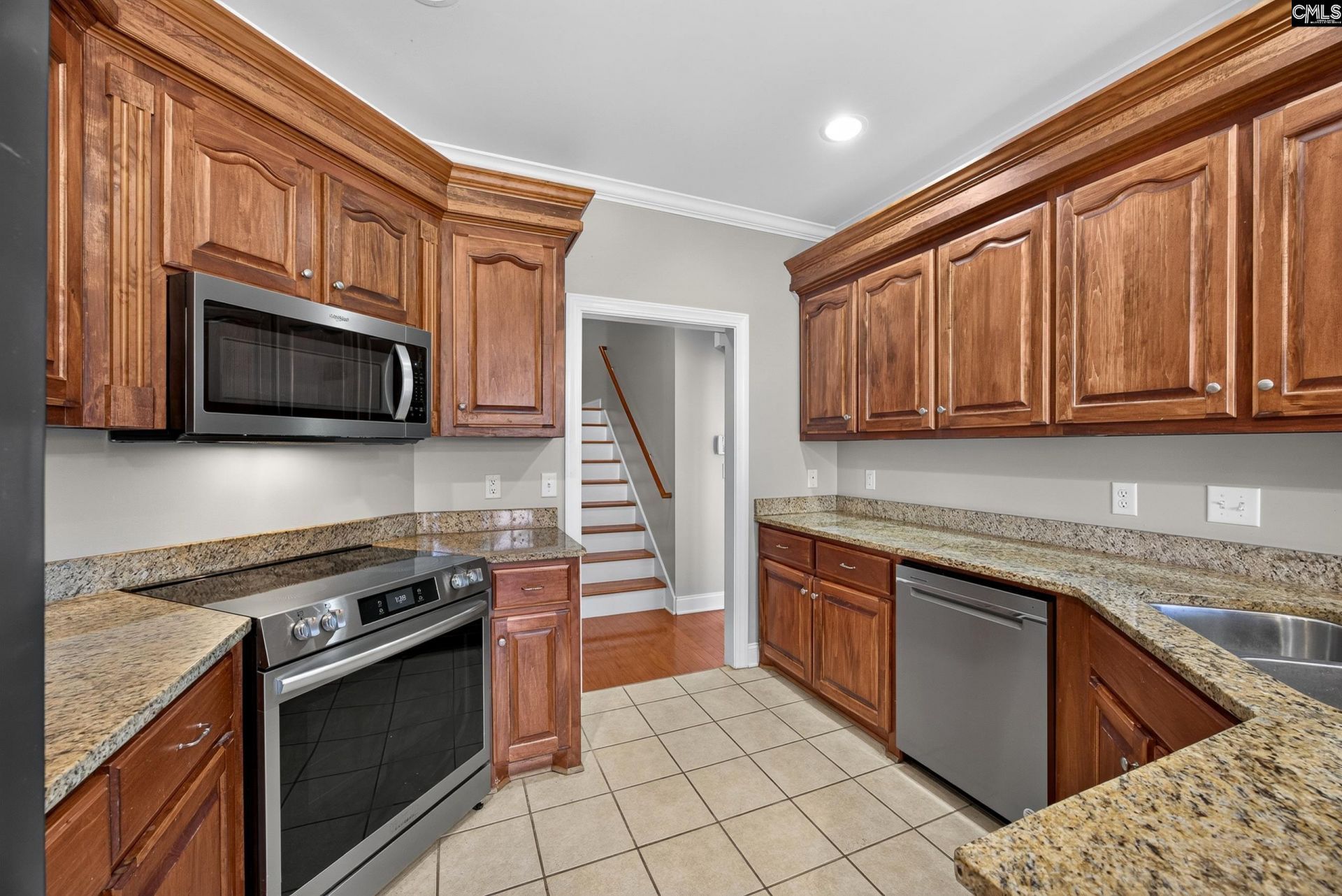 137 Royal Lythan Drive  Photo 11