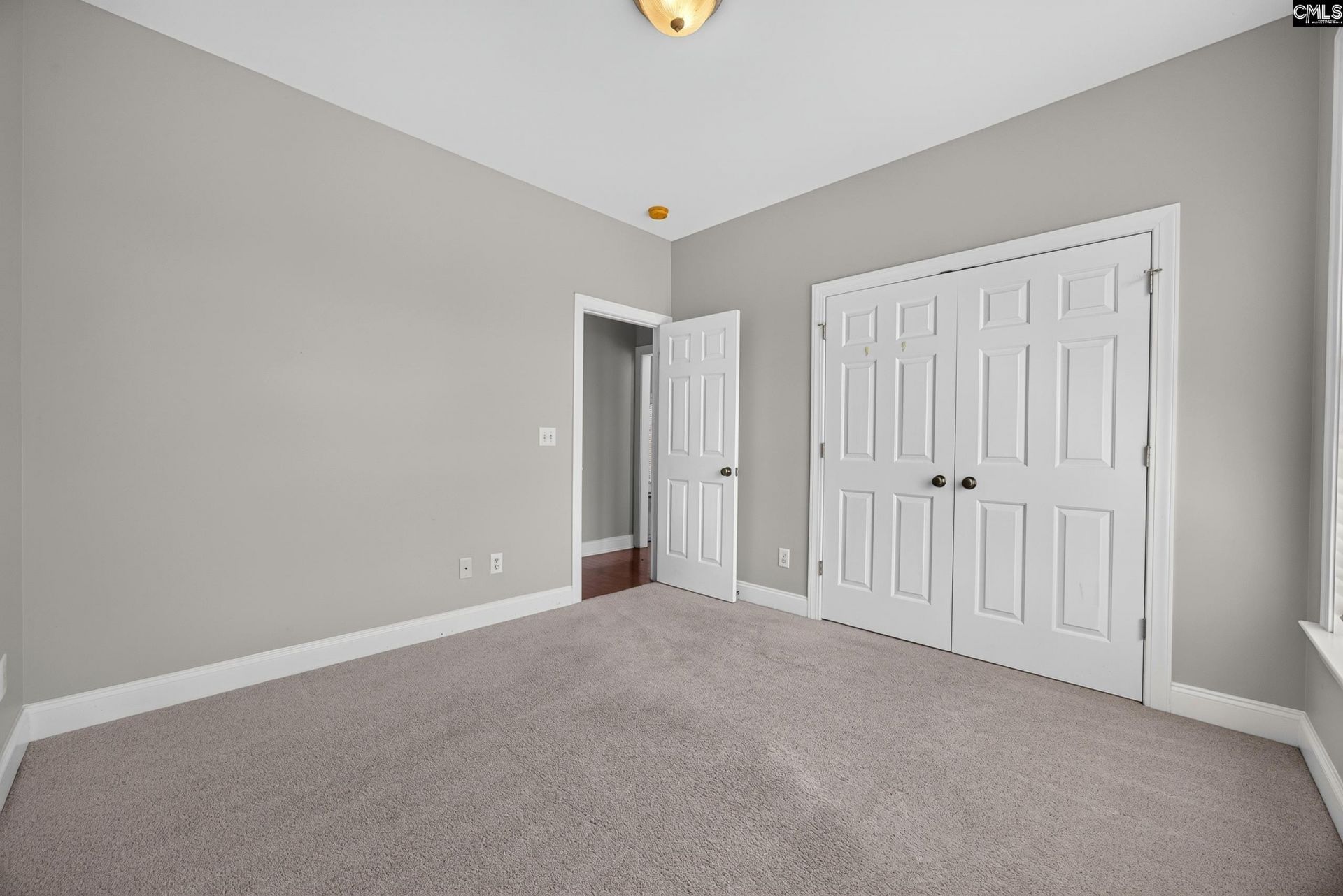 137 Royal Lythan Drive  Photo 21