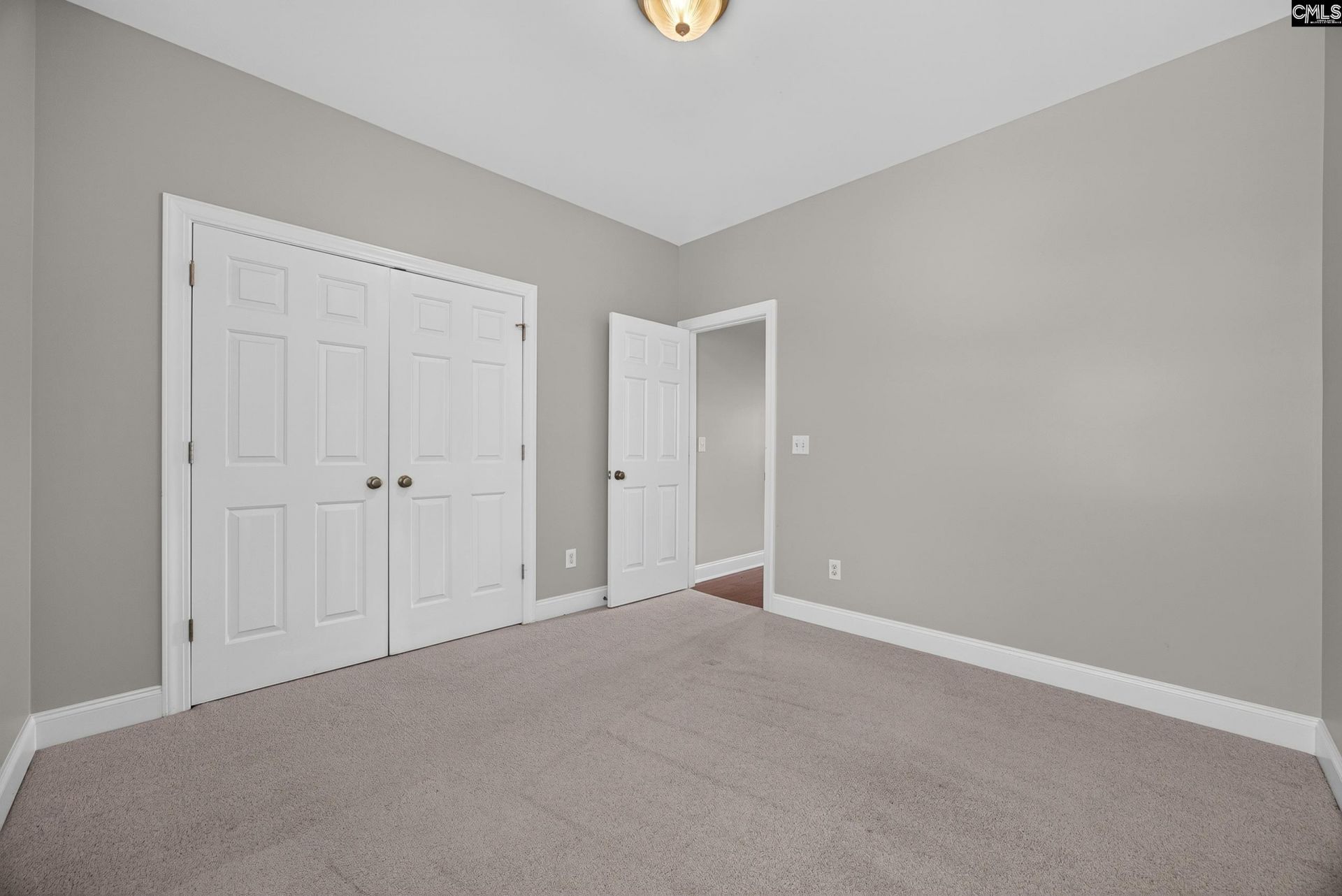 137 Royal Lythan Drive  Photo 24