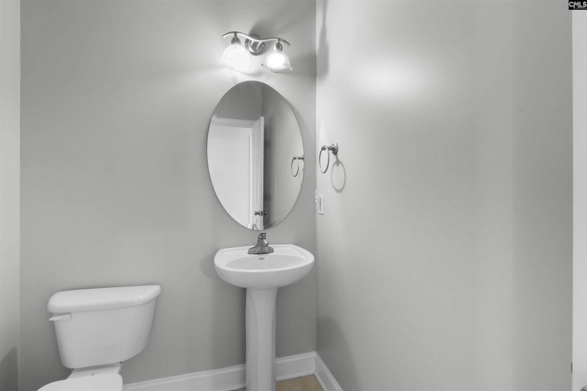137 Royal Lythan Drive  Photo 26