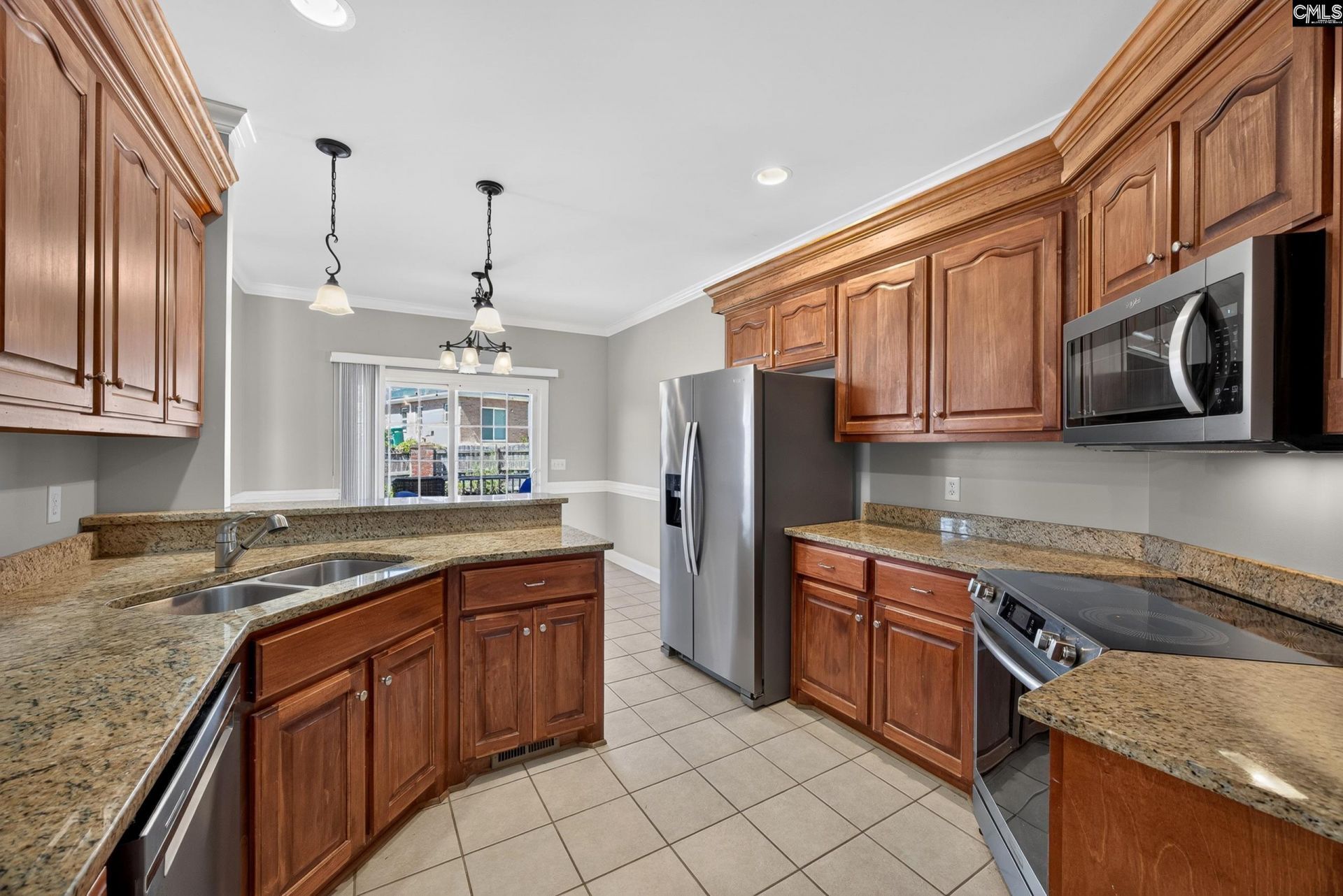137 Royal Lythan Drive  Photo 8