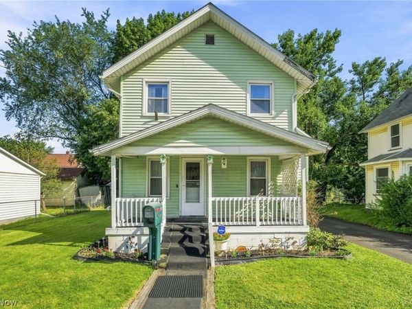 2211 17th Street NE, Canton, OH 44705