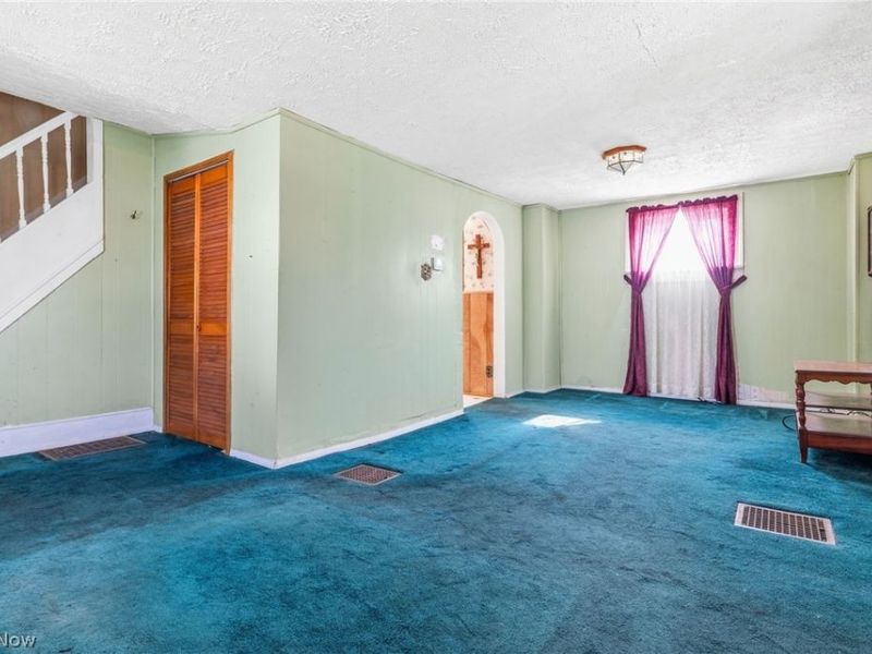 2211 17th Street NE, Canton, OH 44705 Photo 11