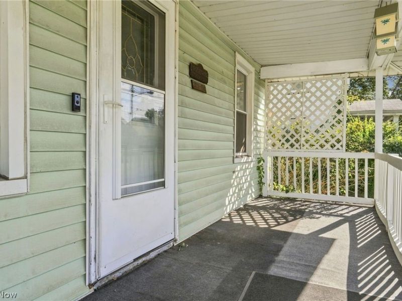 2211 17th Street NE, Canton, OH 44705 Photo 4