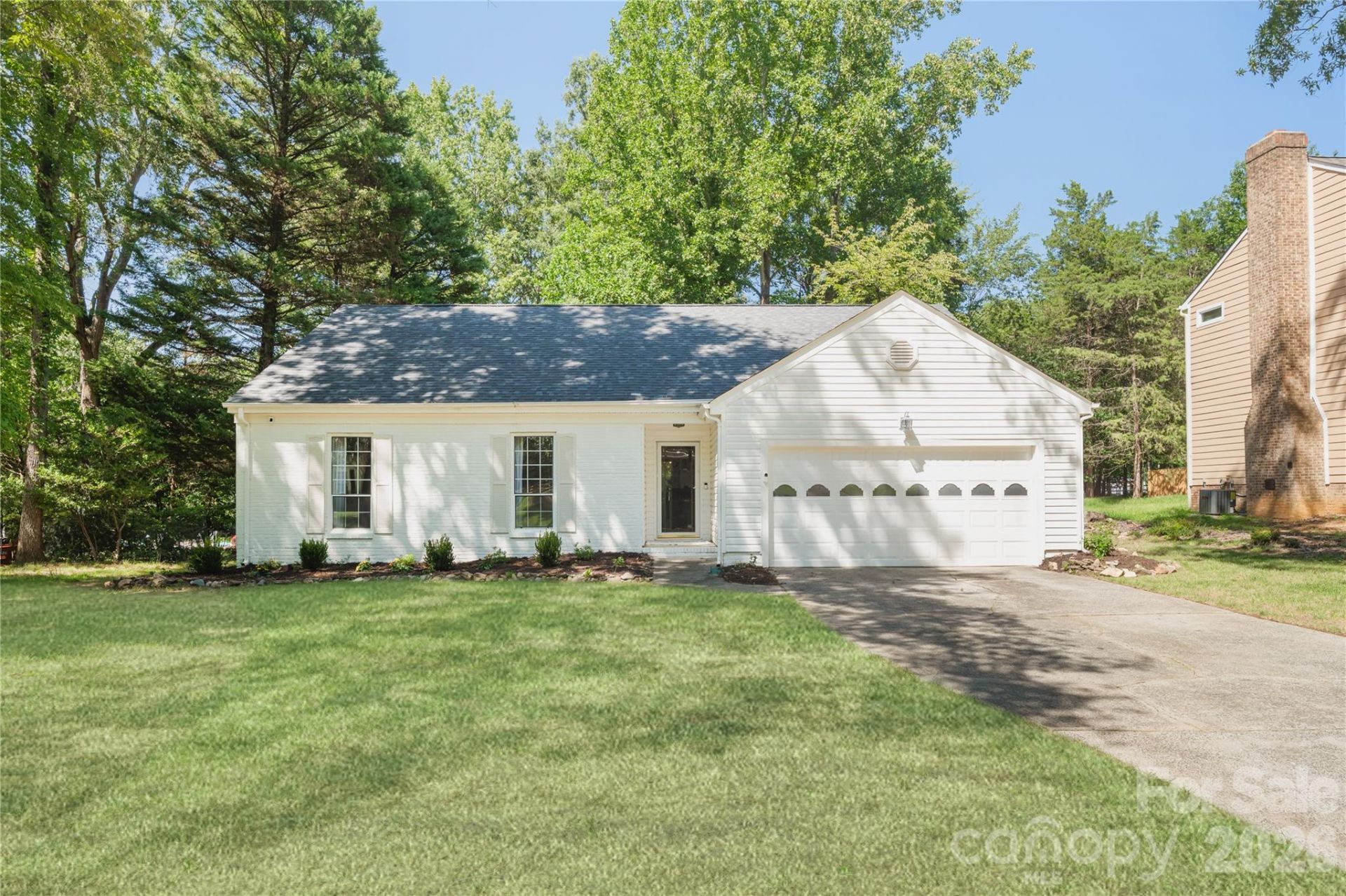 8805 Golf Ridge Drive, Charlotte, NC 28277 Main Photo