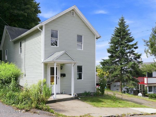 134 William Street , Dunmore, PA 18510