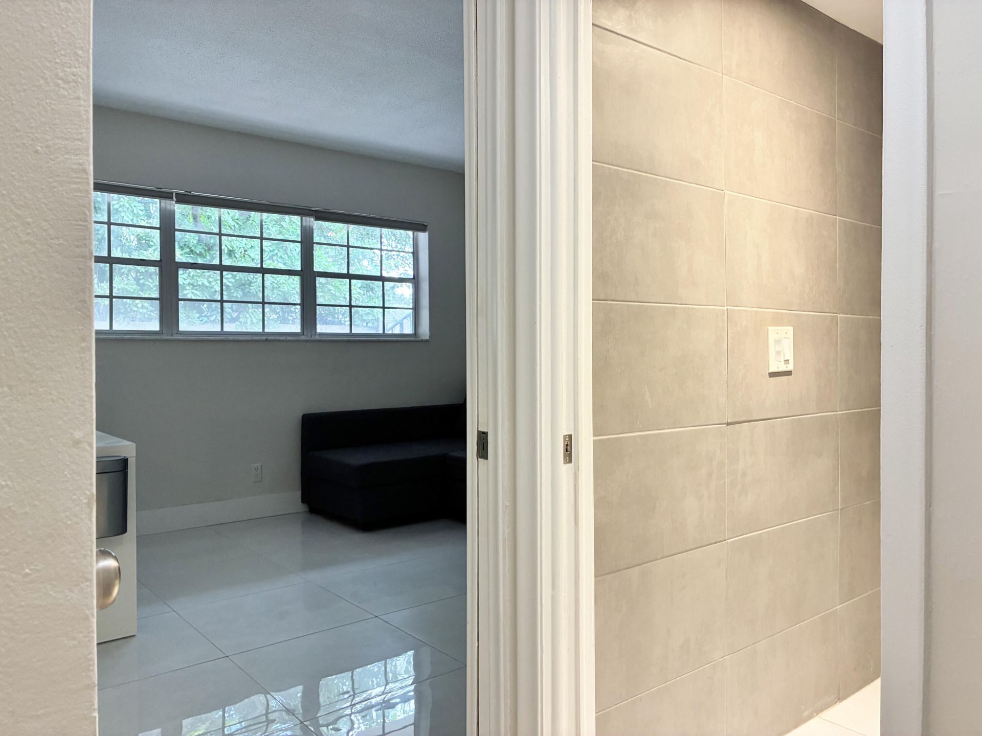 2204 NE 36th Street, Unit Apt 26, Lighthouse Point, FL 33064 Photo