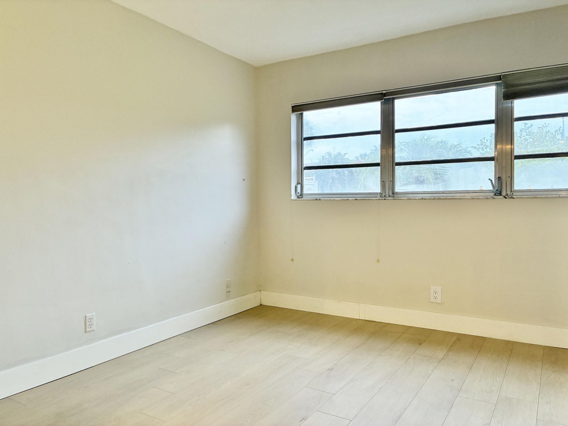 2204 NE 36th Street, Unit Apt 26, Lighthouse Point, FL 33064 Photo