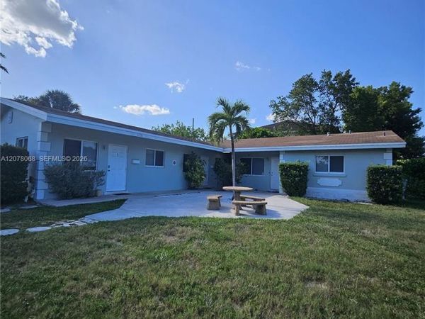 1231 NE 23rd Ave , Unit 3, Pompano Beach, FL 33062