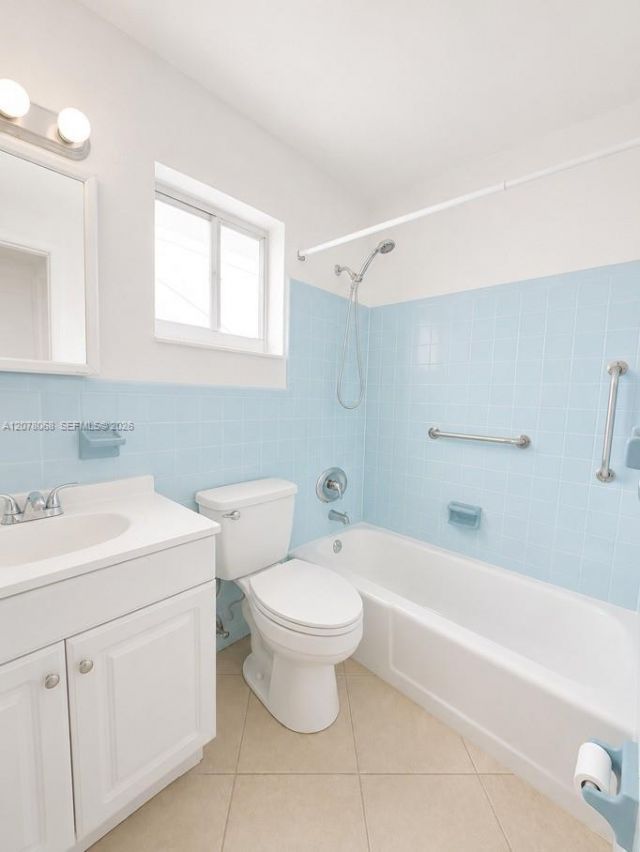 1231 NE 23rd Ave , Unit 3, Pompano Beach, FL 33062 Photo
