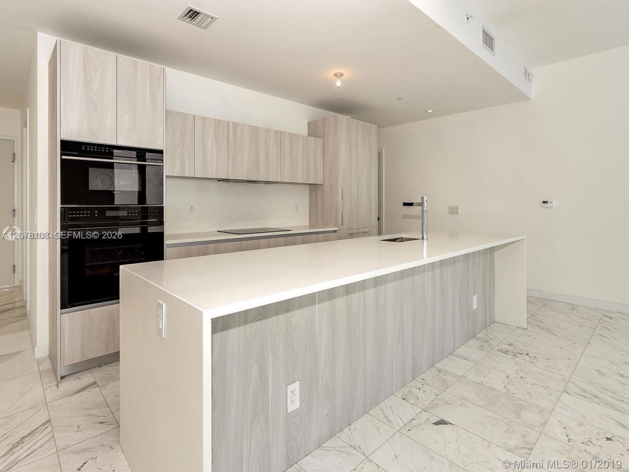 480 NE 31st St , Unit 4202/03, Miami, FL 33137 Photo