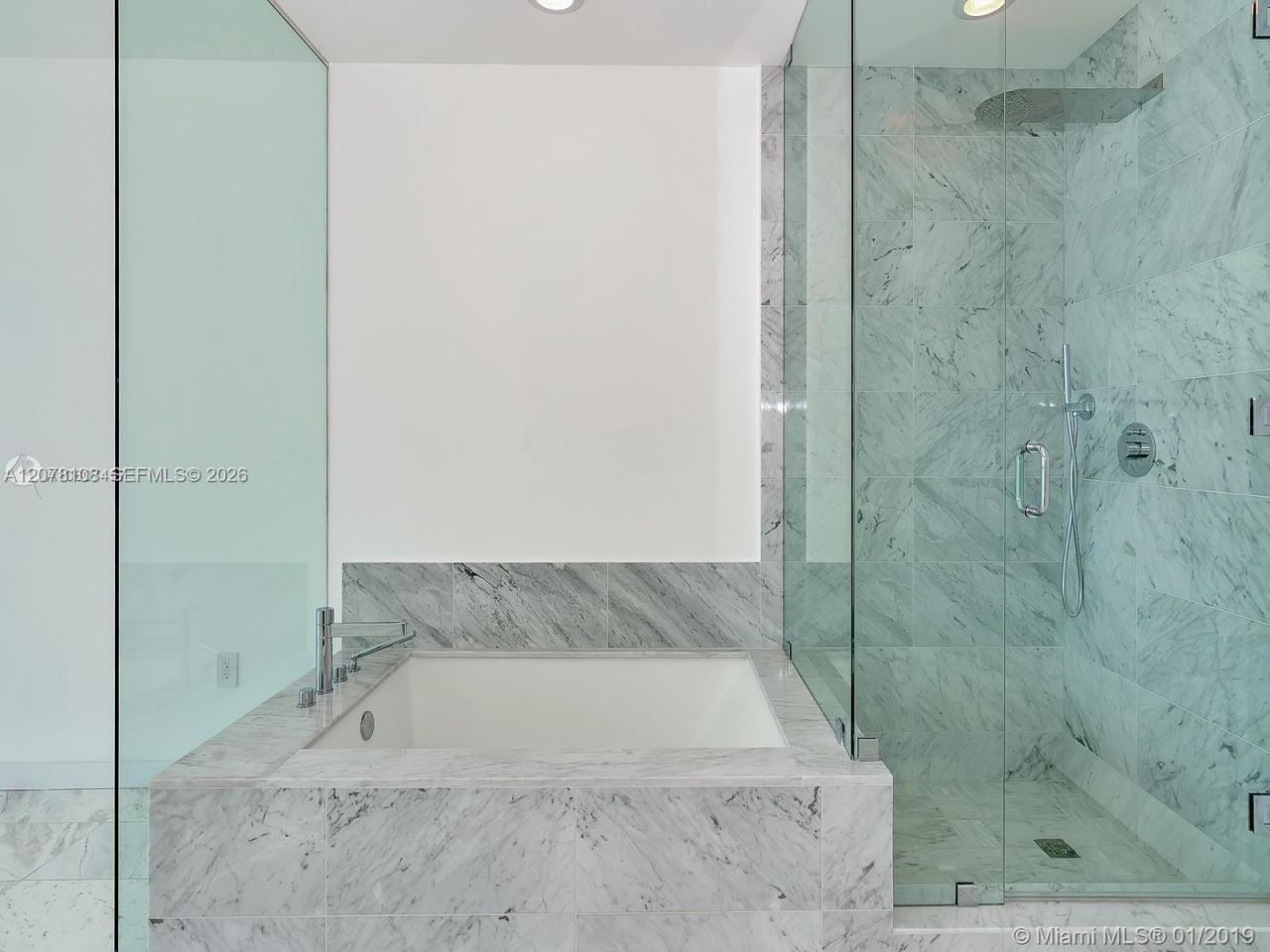 480 NE 31st St , Unit 4202/03, Miami, FL 33137 Photo