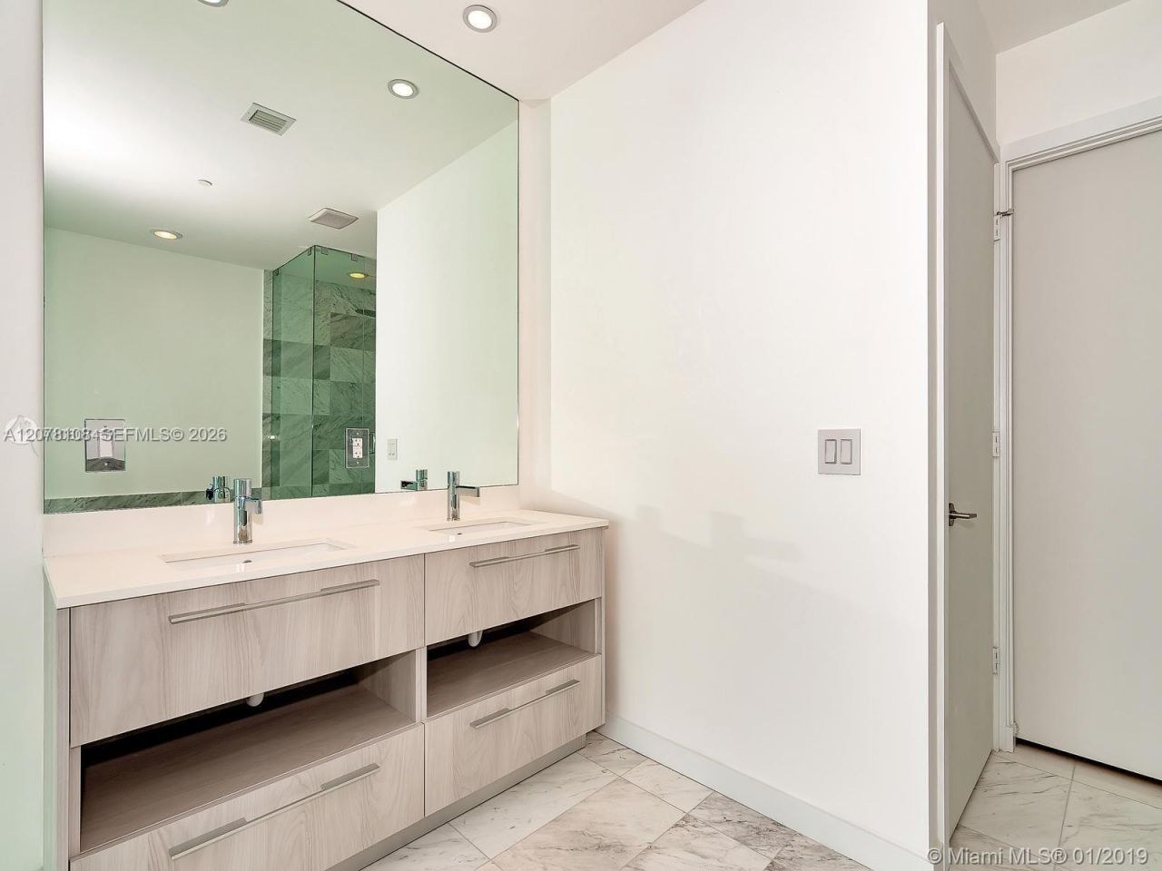 480 NE 31st St , Unit 4202/03, Miami, FL 33137 Photo