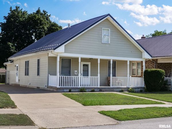 1608 COLLEGE Avenue, Quincy, IL 62301