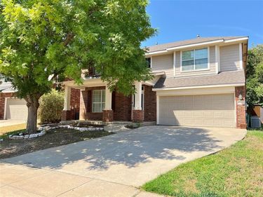 15465 Adlong Drive, Fort Worth, TX 76262