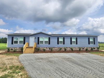 608 Black Branch Rd., Dillon, SC 29536