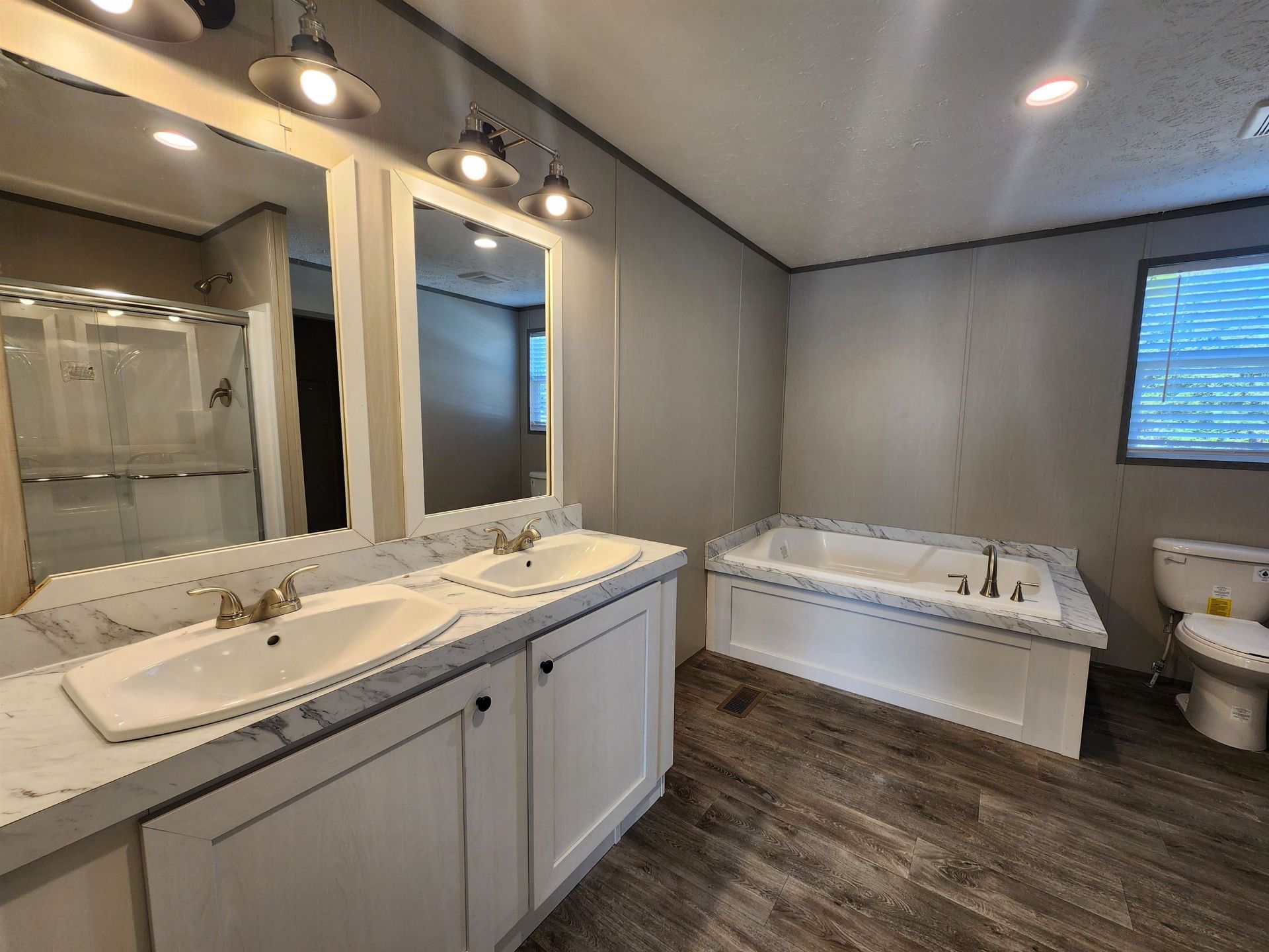 608 Black Branch Rd. Photo 10