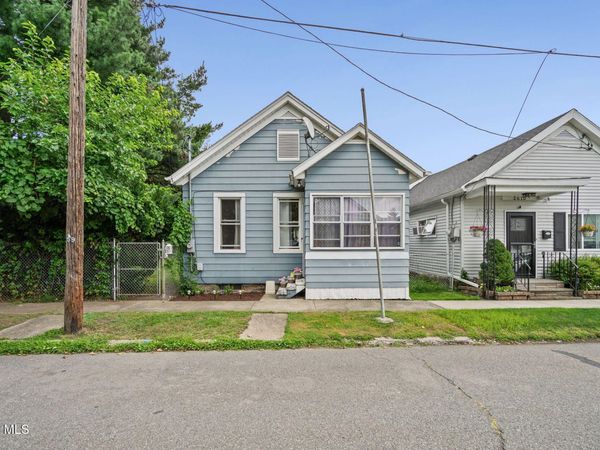 2612 4th Avenue, Watervliet, NY 12189