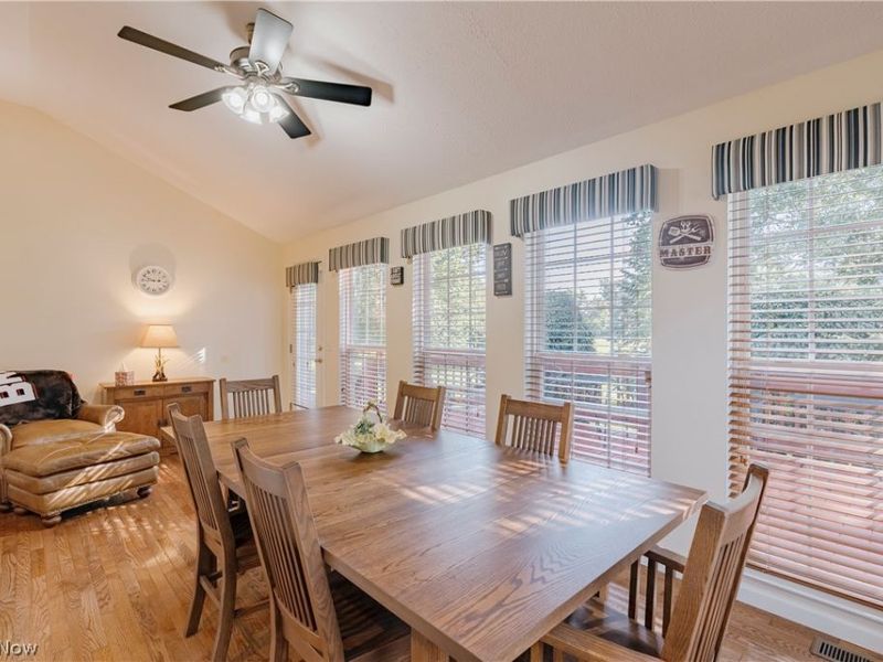9185 Stonebriar Lane, North Ridgeville, OH 44039 Photo 14