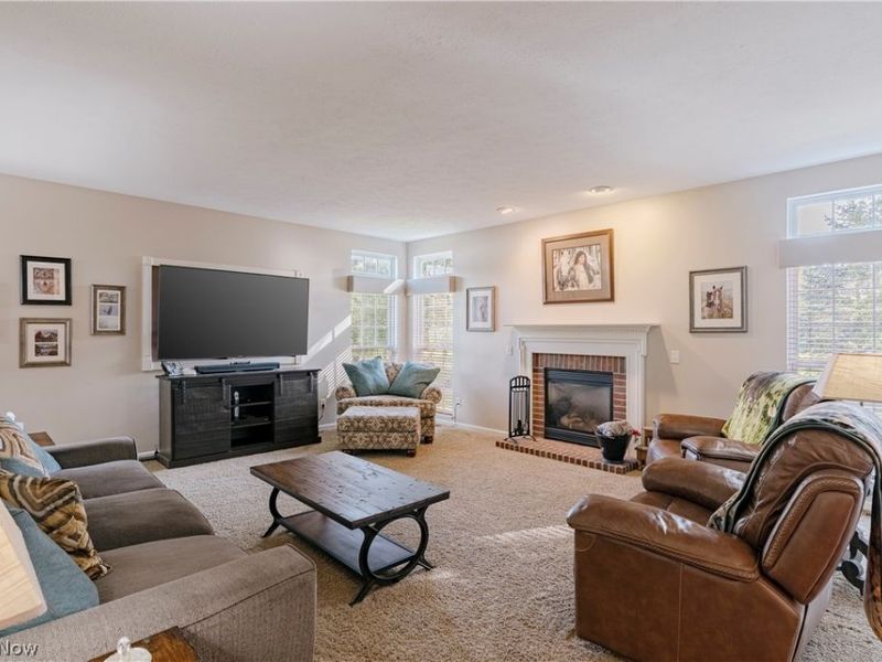 9185 Stonebriar Lane, North Ridgeville, OH 44039 Photo 16