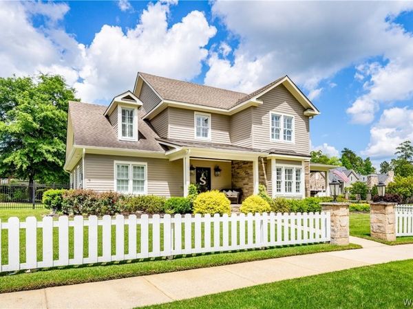 880 Savannah Square, Tuscaloosa, AL 35406