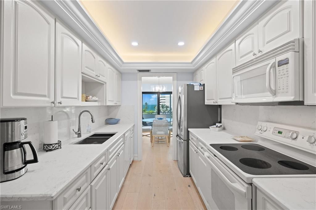 3430 Gulf Shore Blvd N, Unit 5I, Naples, FL 34103 Photo