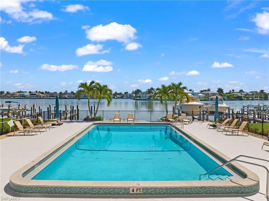 3430 Gulf Shore Blvd N, Unit 5I, Naples, FL 34103 Photo