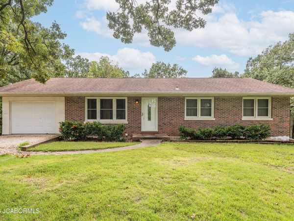 2717 HIGH POINT ROAD, Centertown, MO 65023