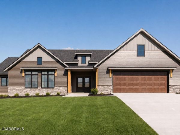 5907 FALCON CREST LANE, Jefferson City, MO 65101