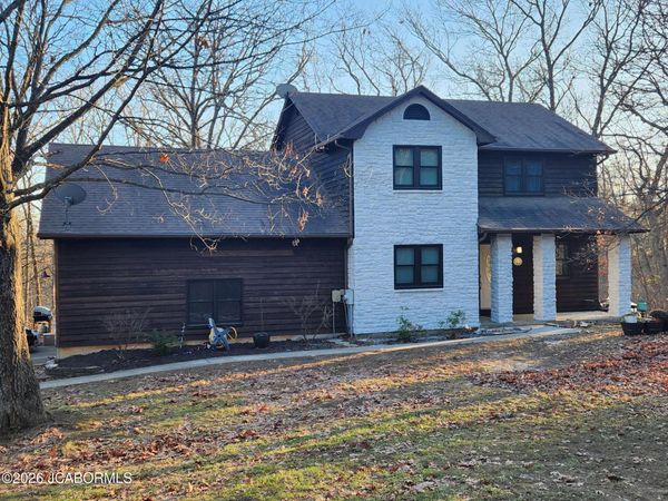 57109 QUENTIN DRIVE, California, MO 65018
