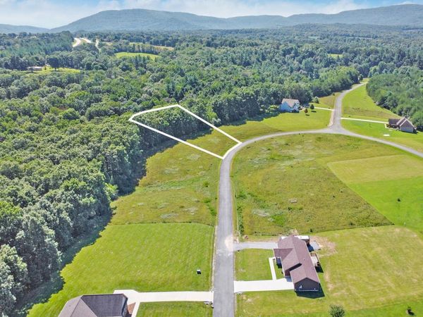 Daddys Creek Tr, Crab Orchard, TN 37723