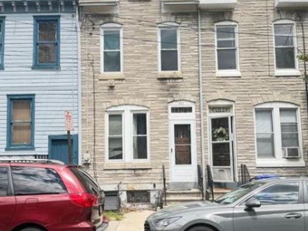 617 WILLOW STREET, READING, PA 19602