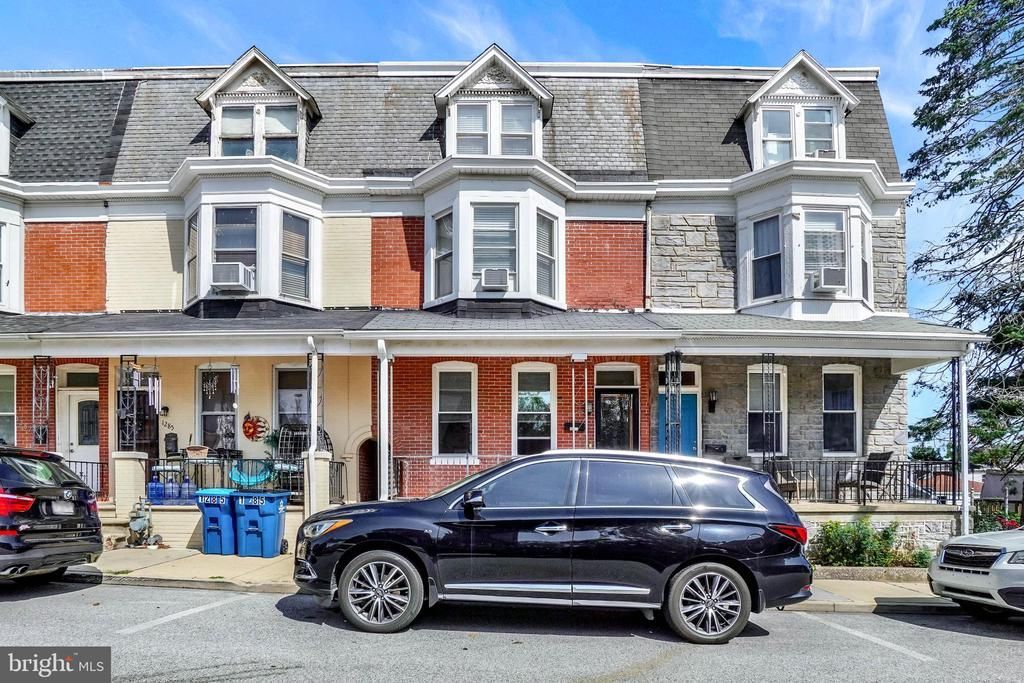 1283 W POPLAR STREET , YORK, PA 17404