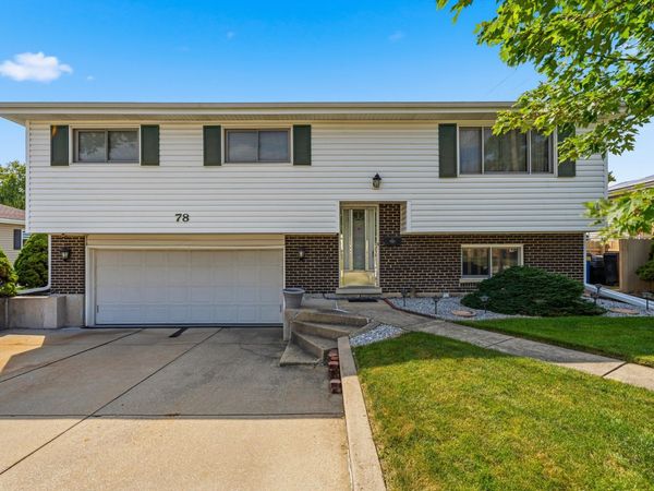 78 S Clarendon Avenue , Addison, IL 60101